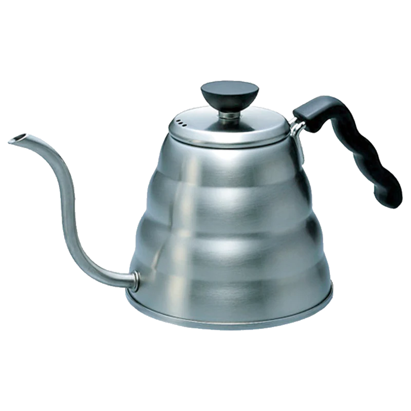Hario V60 Drip Kedel Buono 600 ml (Blank) har en svanehals-tud i rustfrit stål og et ergonomisk håndtag til præcis hældning, hvilket gør den ideel til pour-over-kaffe.